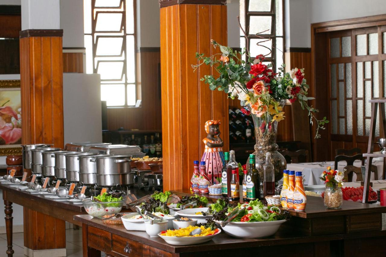 Avenida Charme Hotel Aguas de Sao Pedro Ngoại thất bức ảnh