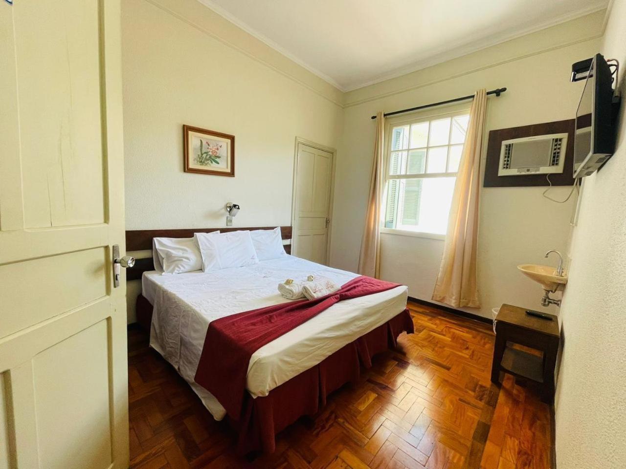 Avenida Charme Hotel Aguas de Sao Pedro Ngoại thất bức ảnh